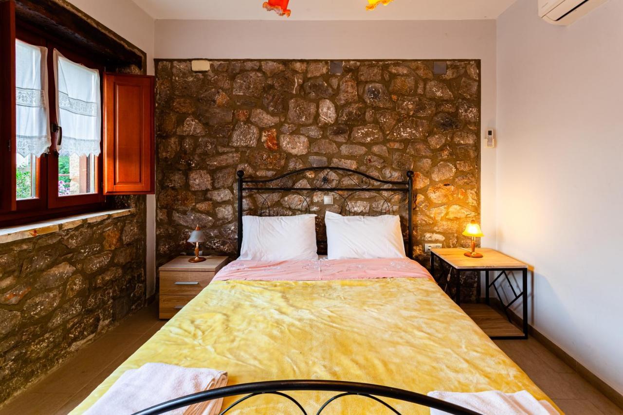 Beachfront Astros - Dukes Seaside Summer Haven * Parálion Ástros